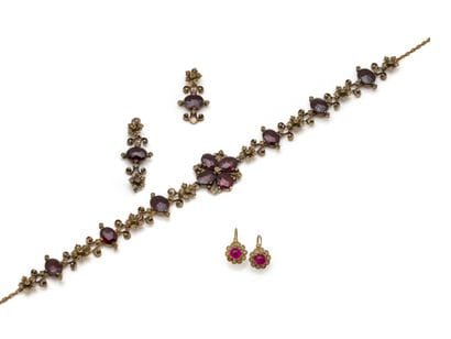 DELICAT Articulated necklace in 585-thousandths...