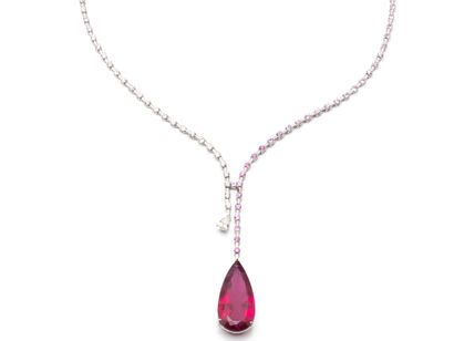 NECKLACE in 750 thousandths white gold, composed...