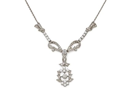 ELEGANT COLLAR in 750 thousandths white gold,...