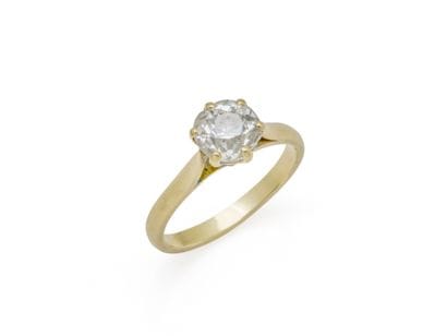 Solitaire ring in 750 thousandths gold, set...