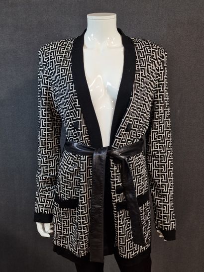 BALMAIN by Olivier Rousteing - Pre-Fall 2021...