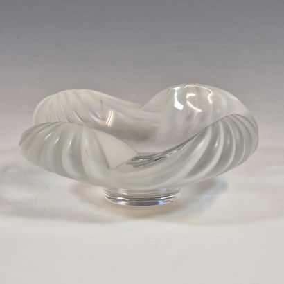 LALIQUE France - EMPTY POCKET OR ASHTRAY...