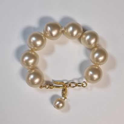 CHANEL X Karl Lagerfeld circa 1990 - BRACELET...