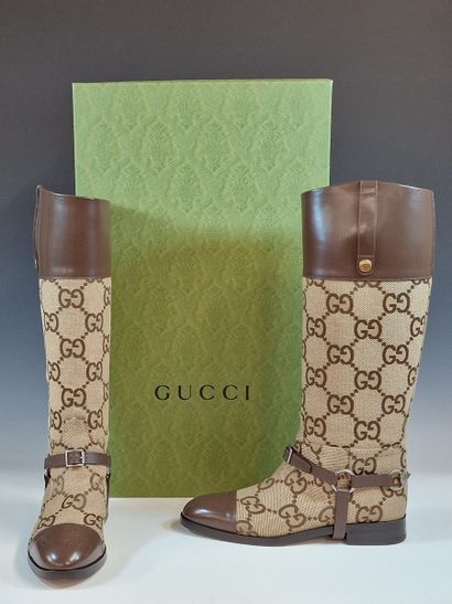 GUCCI X Alessandro Michele - Menswear Collection...