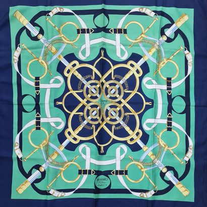 HERMES Paris made in France - CARRE in printed...