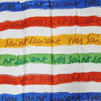 Yves SAINT LAURENT - CARRE in multicolored...