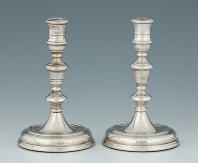 PAIRE DE BOUGEOIRS DE TABLE en argent 925...