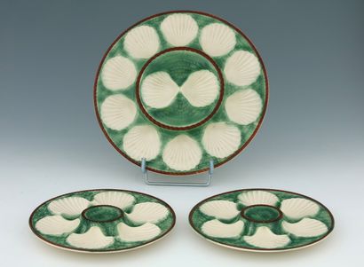 SERVICE A HUITRES 7 PIECES en barbotine polychrome...