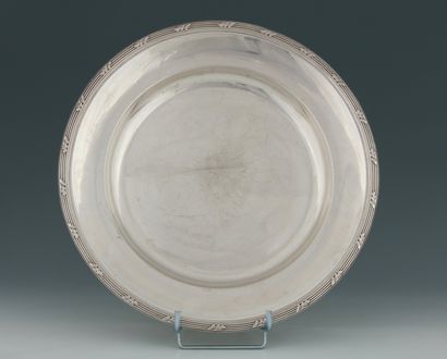 CHRISTOFLE GRAND PLAT rond en métal argenté...
