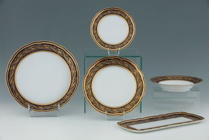 L. BERNARDAUD ET CIE - LIMOGES - MODELE VENDOME...