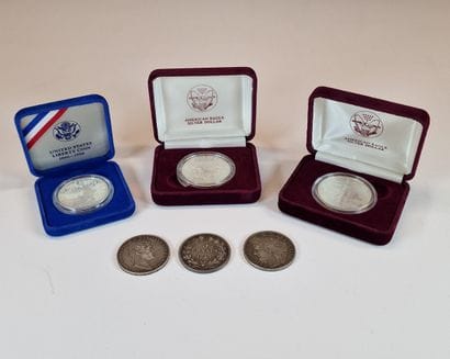 6 PIECES EN ARGENT :
- 5 LIRES Charles Albert...