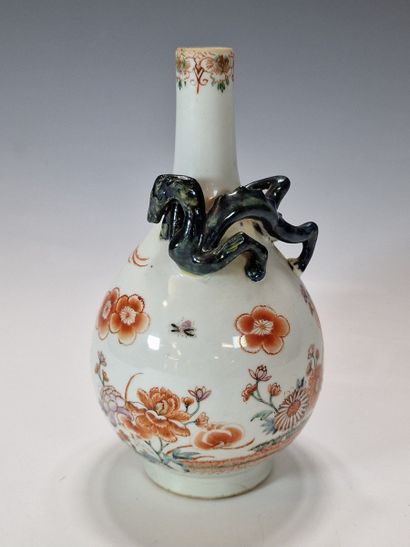 VASE BOUTEILLE - Chine Dynastie Qing, en...