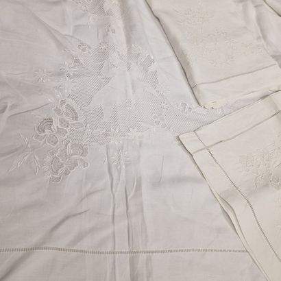 DRAP 2 PLACES et PAIRE DE TAIES D'OREILLER...