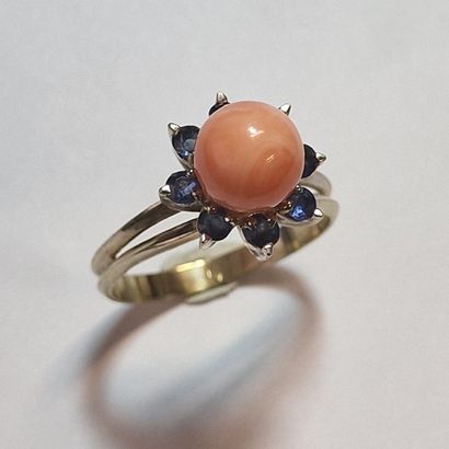 MARGUERITE MODERN RING in 750 Millièmes white...