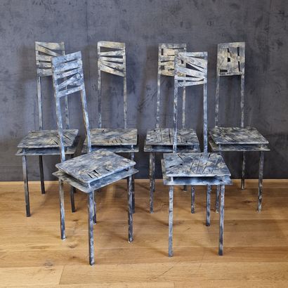 SUITE DE SIX CHAISES, TABLE DE SALLE A MANGER...