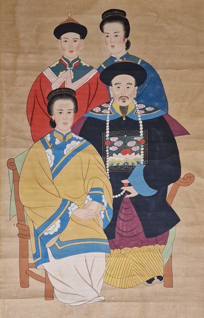 CHINE, XXème Siècle 
Portrait d'ancêtres...