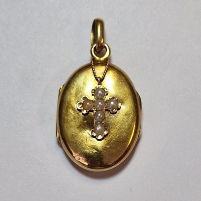 PENDENTIF MEDAILLON du Début du XXème Siècle...