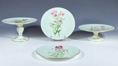 SERVICE A DESSERT 16 PIECES en porcelaine...
