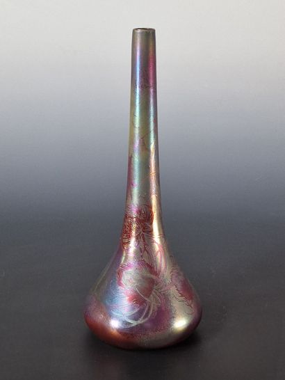 Delphin MASSIER (1836-1907)
TUBULAR VASE...