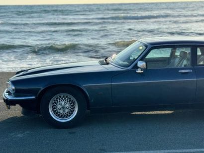 JAGUAR coupe
Model XJS in blue
First registered...