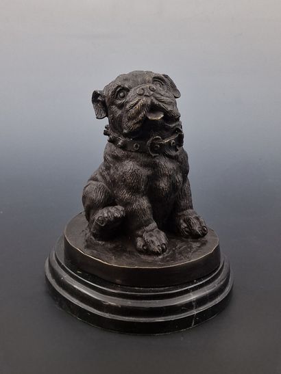 Julie MOIGNIEZ (XXth Century)
Seated puppy
BROWN...