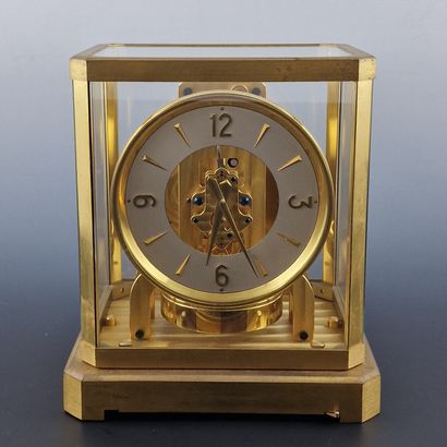 JAEGER LE COULTRE - Atmos clock in gilt brass...