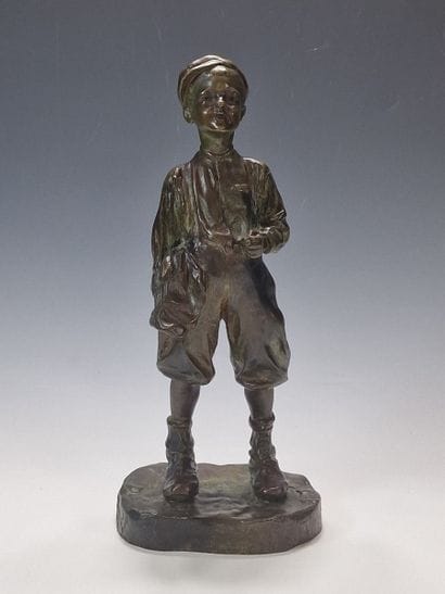 José CARDONA (1878-1923)
Le petit fumeur
BRONZE...