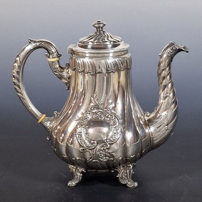 Circa 1900 Louis XV-style silver-plated four-legged...