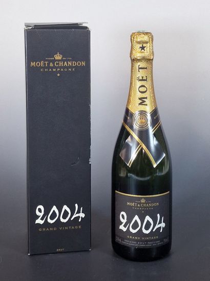 MOET & CHANDON GRAND VINTAGE CHAMPAGNE 2004...