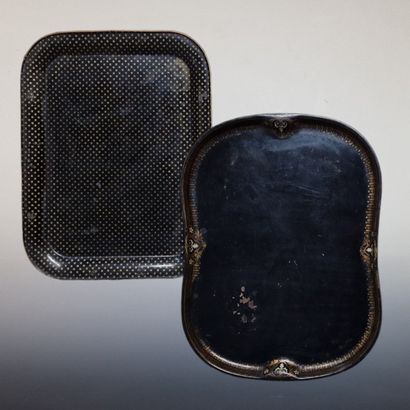 2 PLATEAUX DE SERVICE rectangulaires en tole...