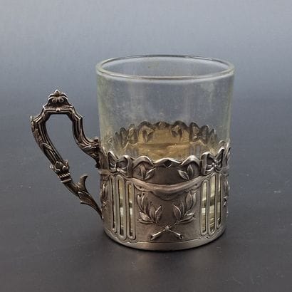 Late 19th century PUNCH OR TEA GLASS with...