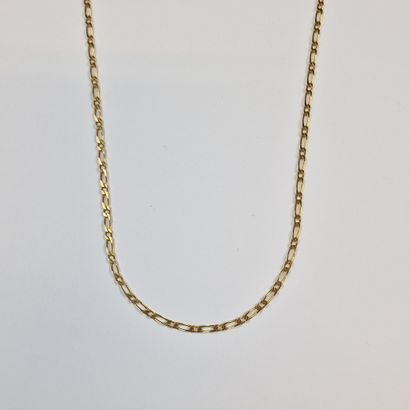 Modern horse chain in yellow gold 750 Millièmes
P....