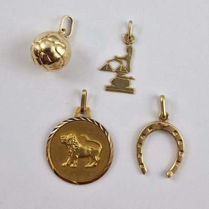 FOUR XXth Century yellow gold PENDANTS 750...