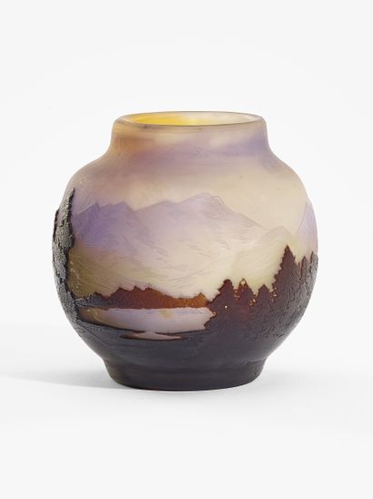 ETABLISSEMENT GALLE
MINIATURE VASE with lake...
