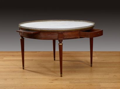 VERY LARGE BOUILLOTTE TABLE in the Louis...