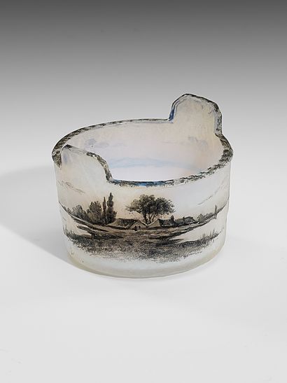 DAUM NANCY - Late 19th Century
Opalescent...