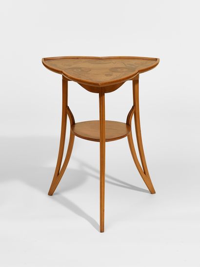 Louis MAJORELLE (1859-1926)
TRIPOD GUERIDON...