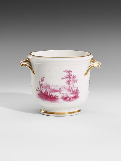 MANUFACTURE DE VINCENNES 1754
PORCELAIN GLASS...