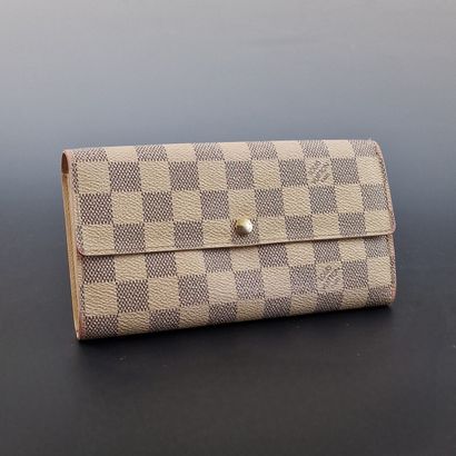 Louis VUITTON - year 2006 - 