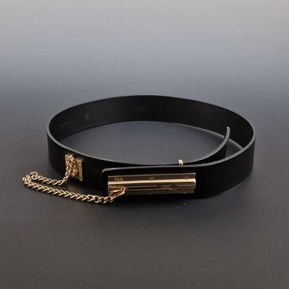 CHANEL X Karl Lagerfeld - Collection Pret-à-porter...