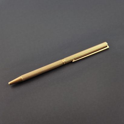S.T DUPONT PARIS - STYLO BILLE in gold-plated...