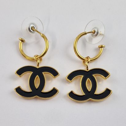CHANEL X Karl Lagerfeld - Fall/Winter 2002...