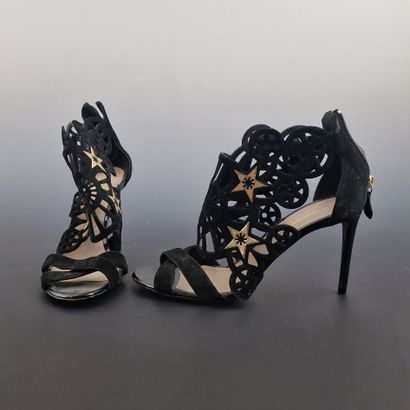 Nicholas KIRKWOOD - PAIR OF LOW BOOTS in...