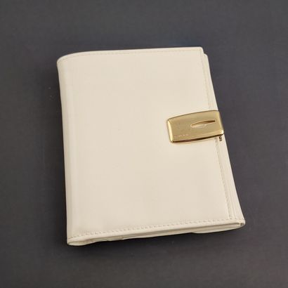 GUCCI - LOT composé de deux portefeuilles...