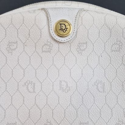 Christian DIOR - SAC 21cm en toile blanche...