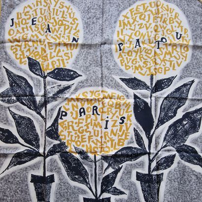 Jean PATOU Paris - CARRE 75 en twill de soie...
