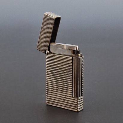 S.T DUPONT PARIS - BRIQUET DE POCHE extra-plat...