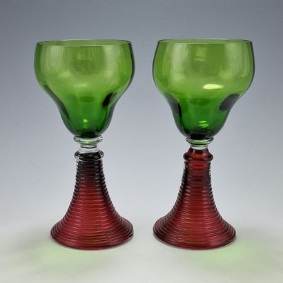 SUITE OF 16 ROEMERS with tulip-shaped sip...