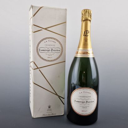 CHAMPAGNE LAURENT PERRIER LA CUVEE 
1 magnum...