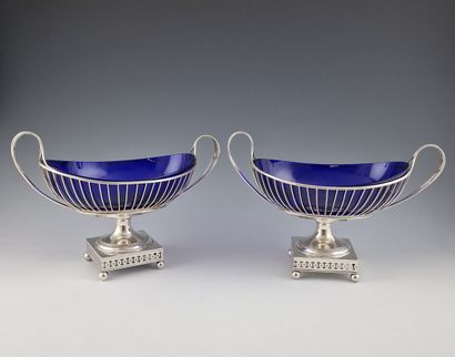 PAIR OF SHIPPING COUPES with handles on a...